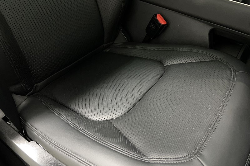 Used Land Rover Defender 2025 for sale - 78179969: Photo 27