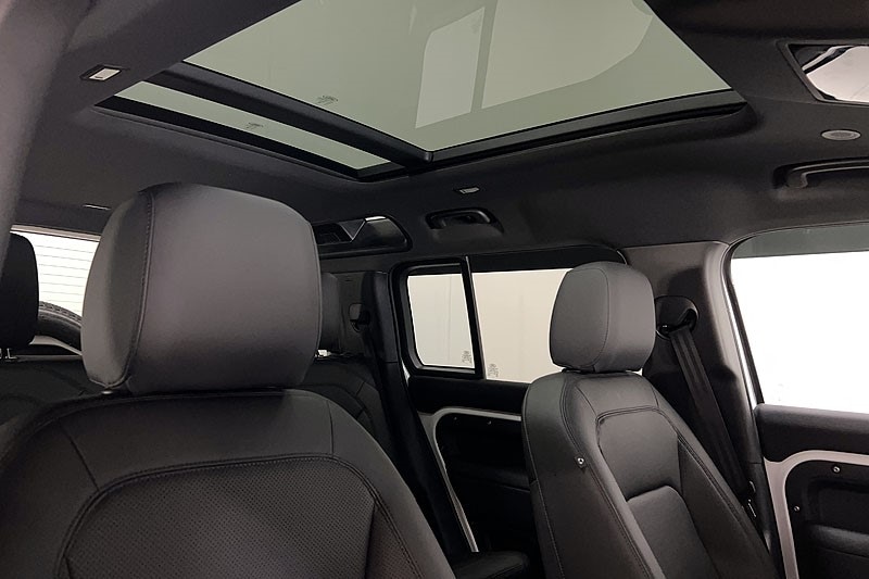 Used Land Rover Defender 2025 for sale - 78179969: Photo 28