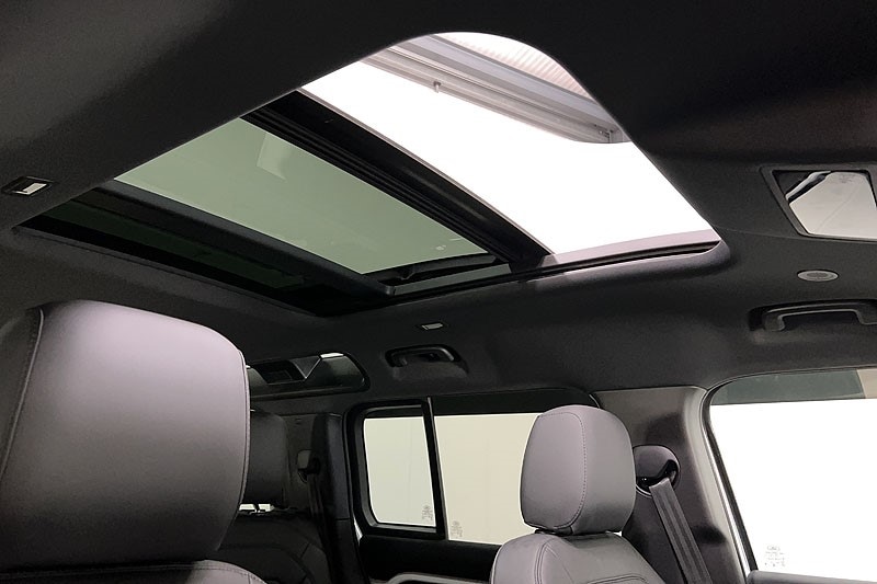 Used Land Rover Defender 2025 for sale - 78179969: Photo 30