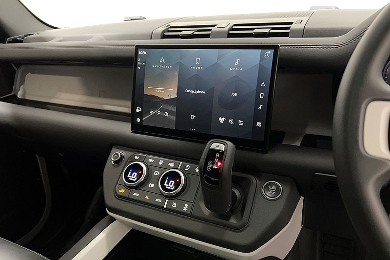 Used Land Rover Defender 2025 for sale - 78179969: Photo 33