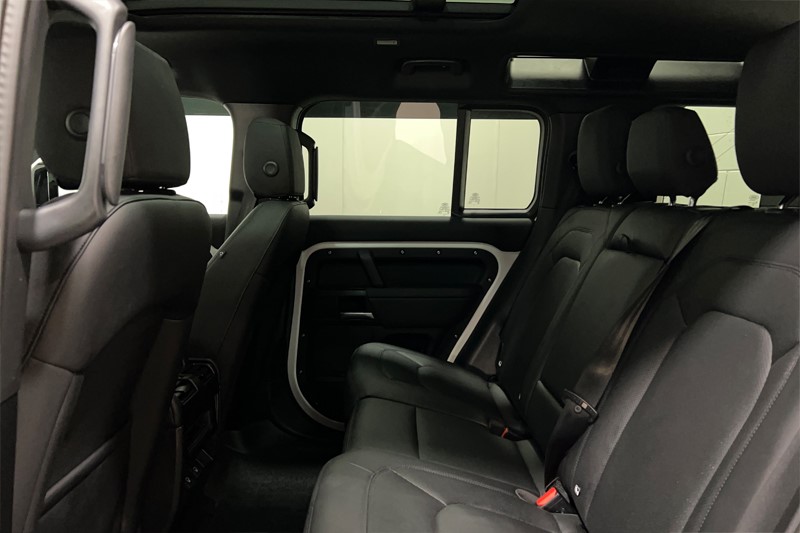 Used Land Rover Defender 2025 for sale - 78179969: Photo 5