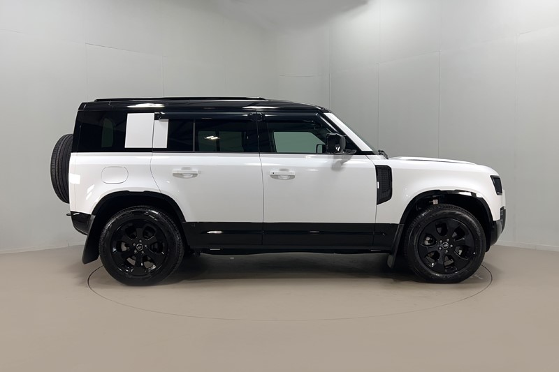 Used Land Rover Defender 2025 for sale - 78179969: Photo 6