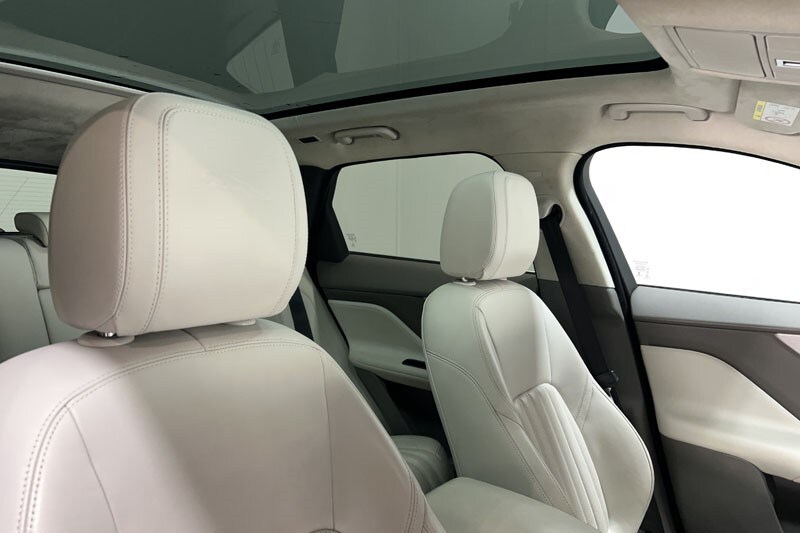 Used Jaguar F-Pace 2020 for sale - 76981844: Photo 28