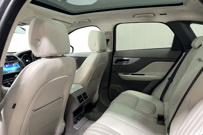 Used Jaguar F-Pace 2020 for sale - 76981844: Photo 42