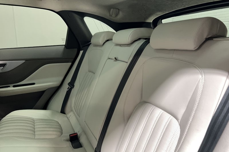 Used Jaguar F-Pace 2020 for sale - 76981844: Photo 43