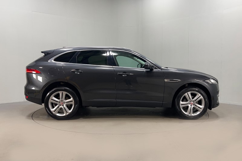 Used Jaguar F-Pace 2020 for sale - 76981844: Photo 5