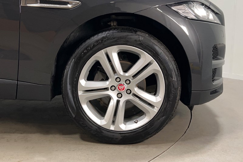 Used Jaguar F-Pace 2020 for sale - 76981844: Photo 8