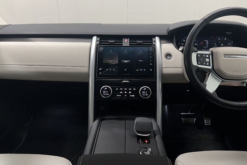 Used Land Rover Discovery 2024 for sale - 76982442: Photo 14