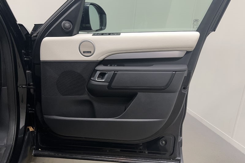 Used Land Rover Discovery 2024 for sale - 76982442: Photo 21