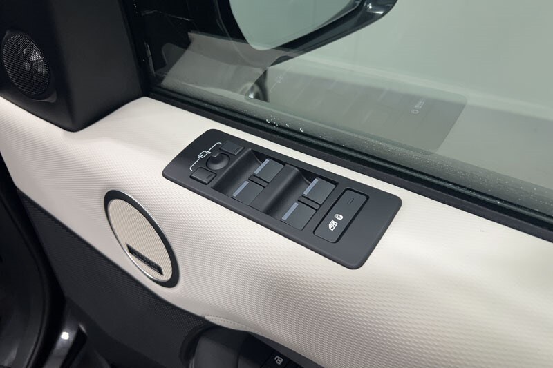 Used Land Rover Discovery 2024 for sale - 76982442: Photo 24