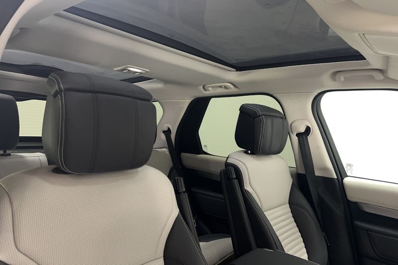 Used Land Rover Discovery 2024 for sale - 76982442: Photo 28