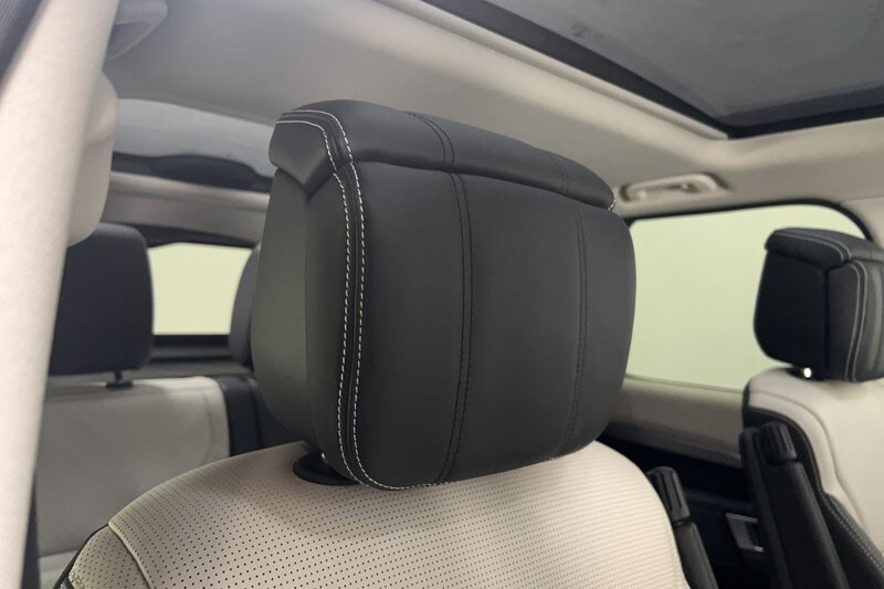 Used Land Rover Discovery 2024 for sale - 76982442: Photo 29