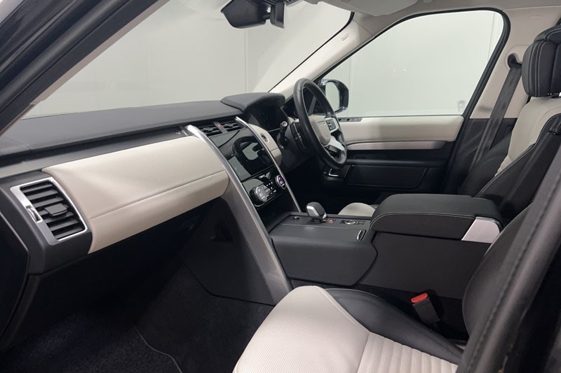 Used Land Rover Discovery 2024 for sale - 76982442: Photo 41