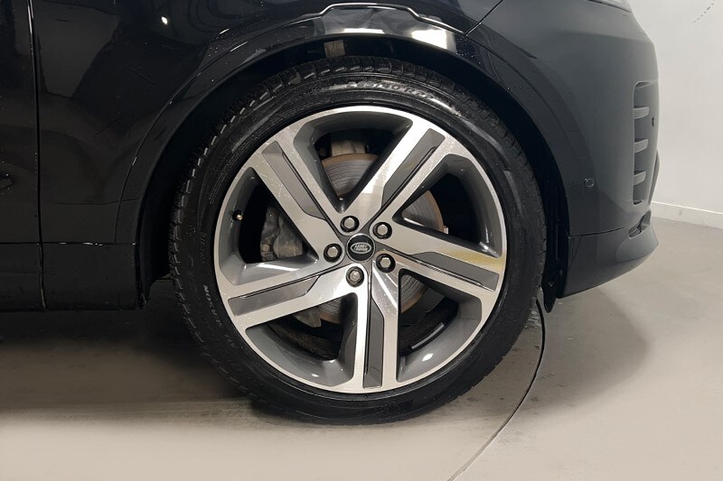 Used Land Rover Discovery 2024 for sale - 76982442: Photo 8