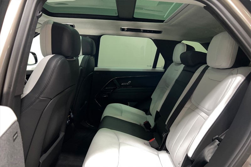 Used Land Rover Range Rover Sport 2023 for sale - 77903467: Photo 4