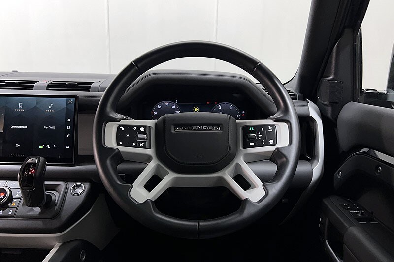 Used Land Rover Defender 2024 for sale - 77729452: Photo 15