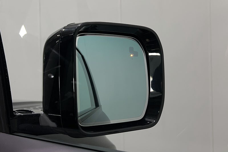 Used Land Rover Defender 2024 for sale - 77729452: Photo 24