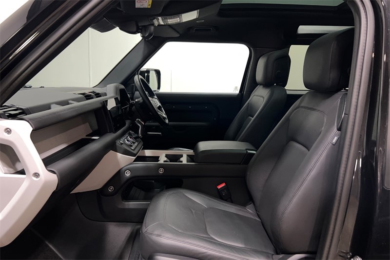 Used Land Rover Defender 2024 for sale - 77729452: Photo 3