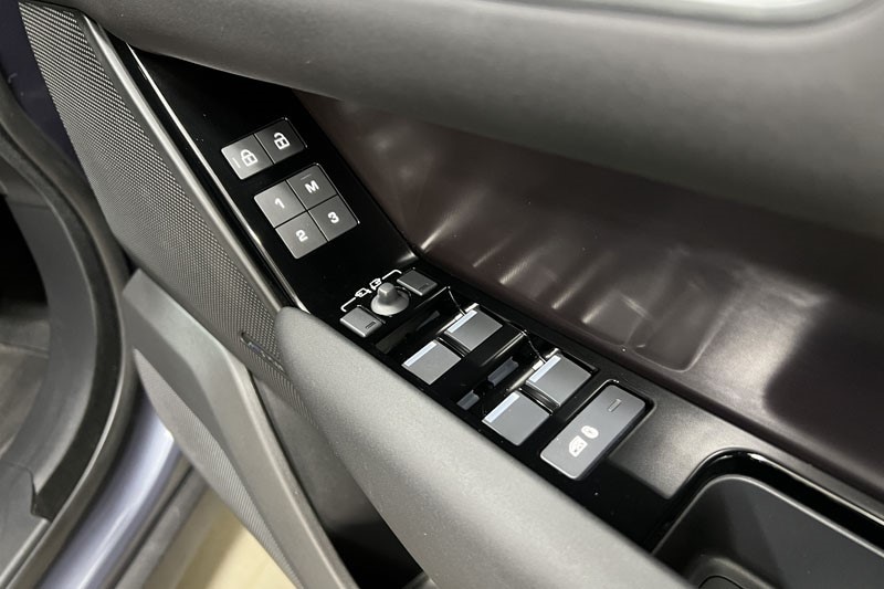 Used Land Rover Range Rover Velar 2025 for sale - 77762961: Photo 22