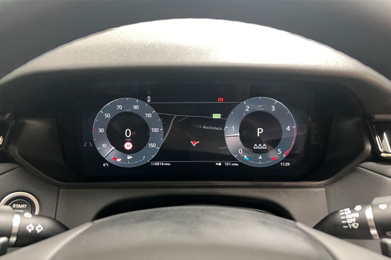 Used Land Rover Range Rover Velar 2025 for sale - 76982353: Photo 16