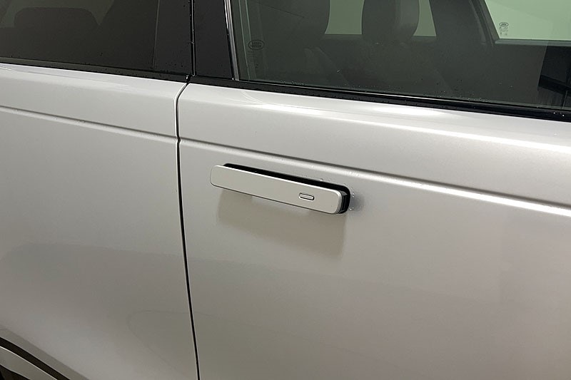 Used Land Rover Range Rover Velar 2025 for sale - 76982353: Photo 48