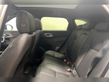 Used Land Rover Range Rover Velar 2025 for sale - 76982353: Photo
