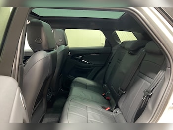 Used Land Rover Range Rover Evoque 2025 for sale - 77022991: Photo