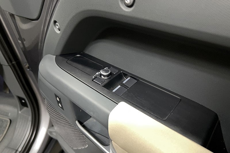 Used Land Rover Defender 2021 for sale - 77803961: Photo 23