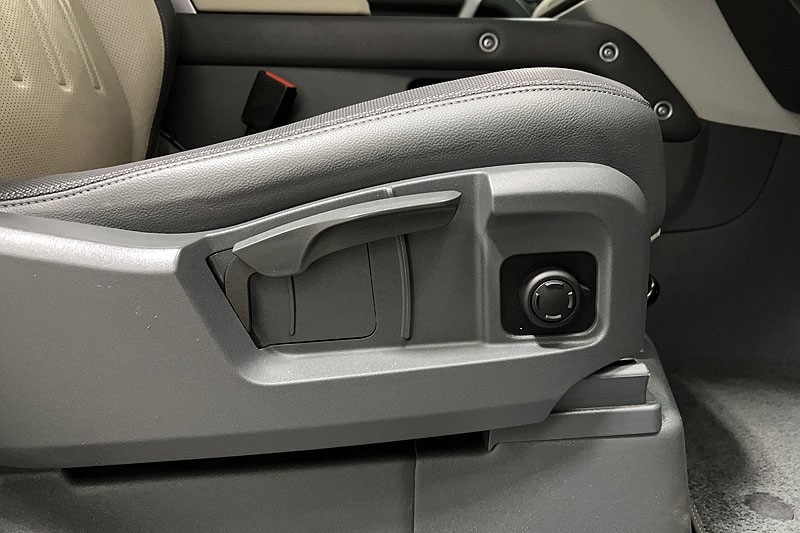 Used Land Rover Defender 2021 for sale - 77803961: Photo 25