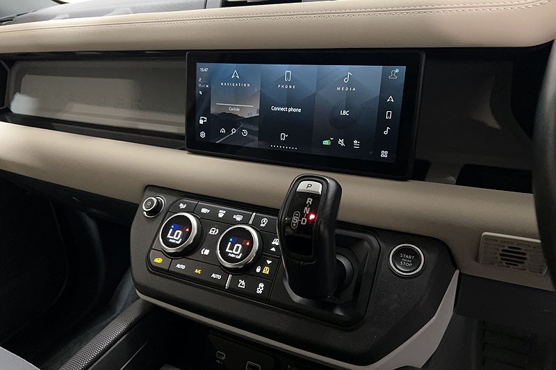 Used Land Rover Defender 2021 for sale - 77803961: Photo 31