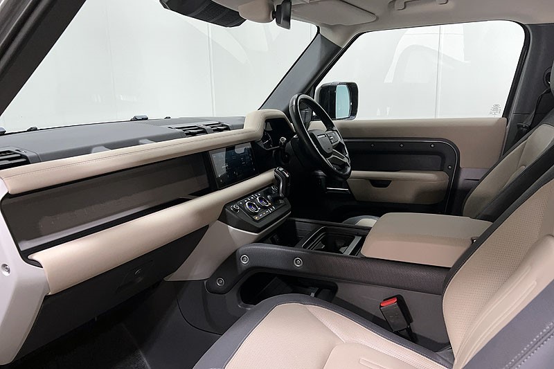 Used Land Rover Defender 2021 for sale - 77803961: Photo 40