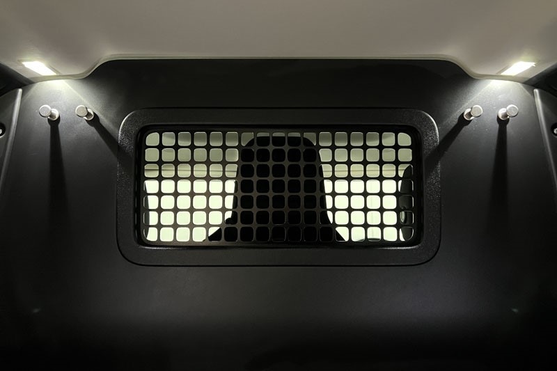 Used Land Rover Defender 2024 for sale - 77476613: Photo 18