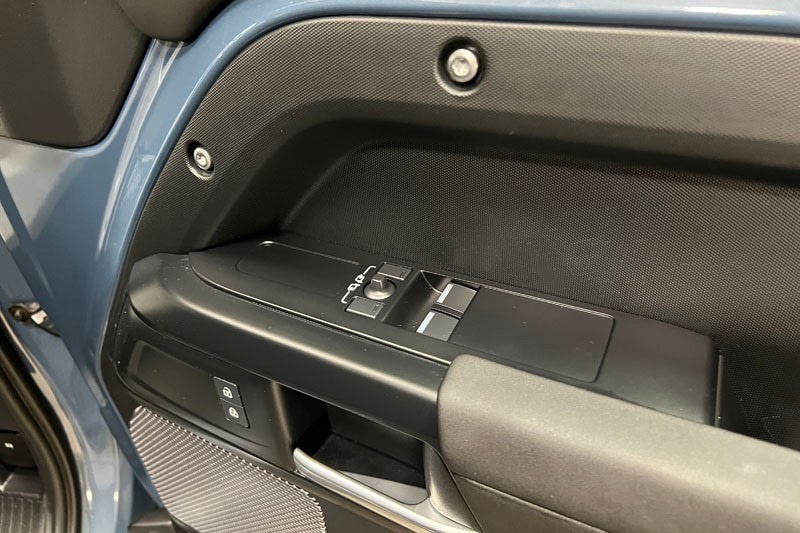 Used Land Rover Defender 2024 for sale - 77476613: Photo 23