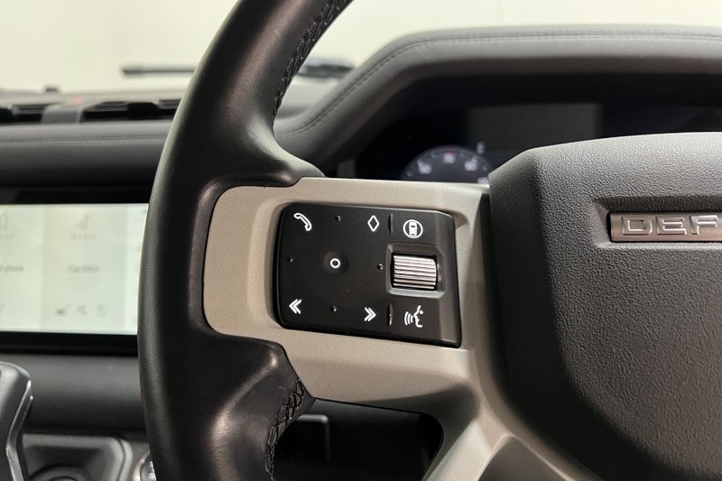 Used Land Rover Defender 2024 for sale - 77476613: Photo 29