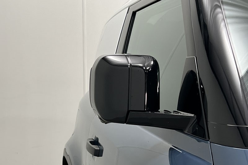 Used Land Rover Defender 2024 for sale - 77476613: Photo 45