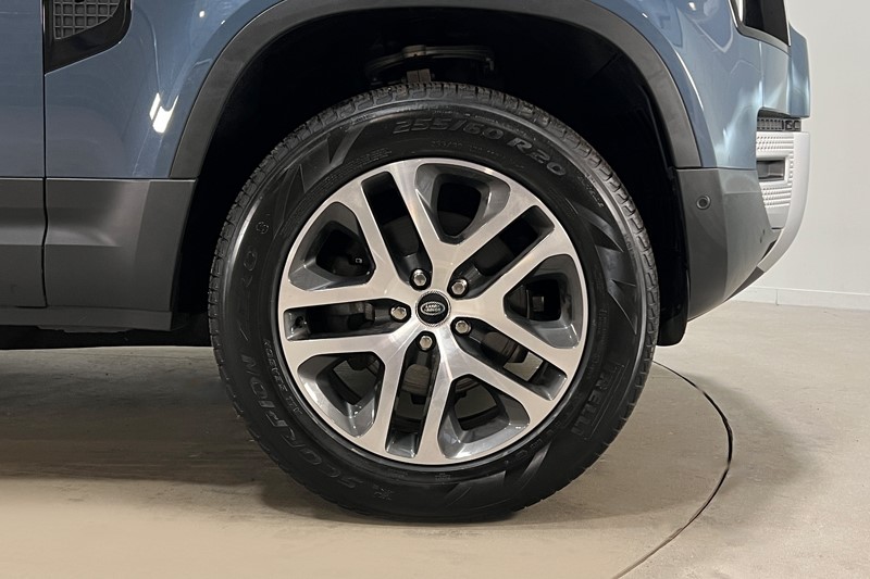 Used Land Rover Defender 2024 for sale - 77476613: Photo 8