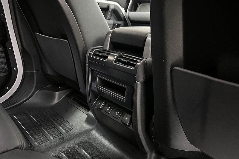 Used Land Rover Defender 2022 for sale - 77326448: Photo 18