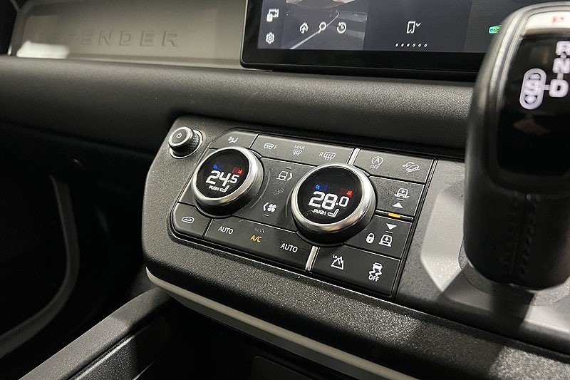 Used Land Rover Defender 2022 for sale - 77326448: Photo 28