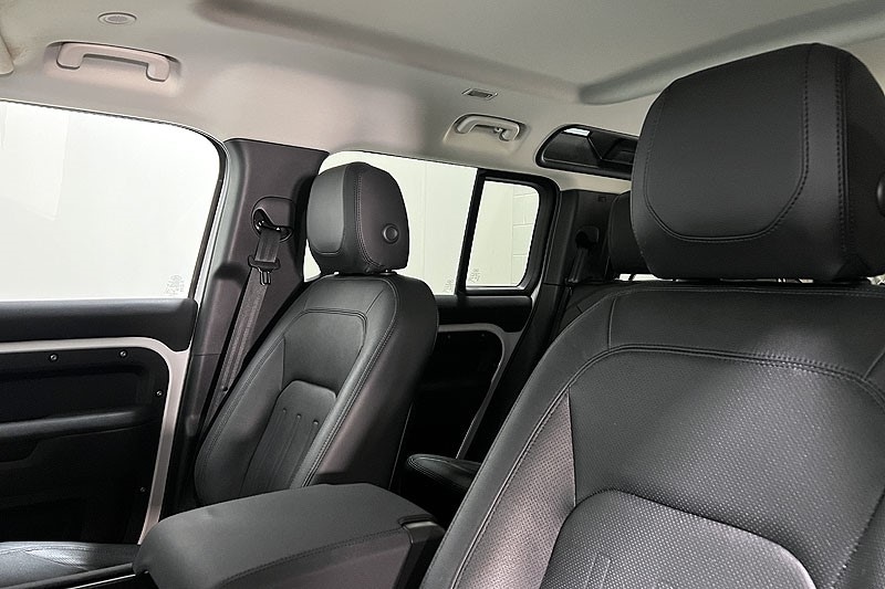 Used Land Rover Defender 2022 for sale - 77326448: Photo 38