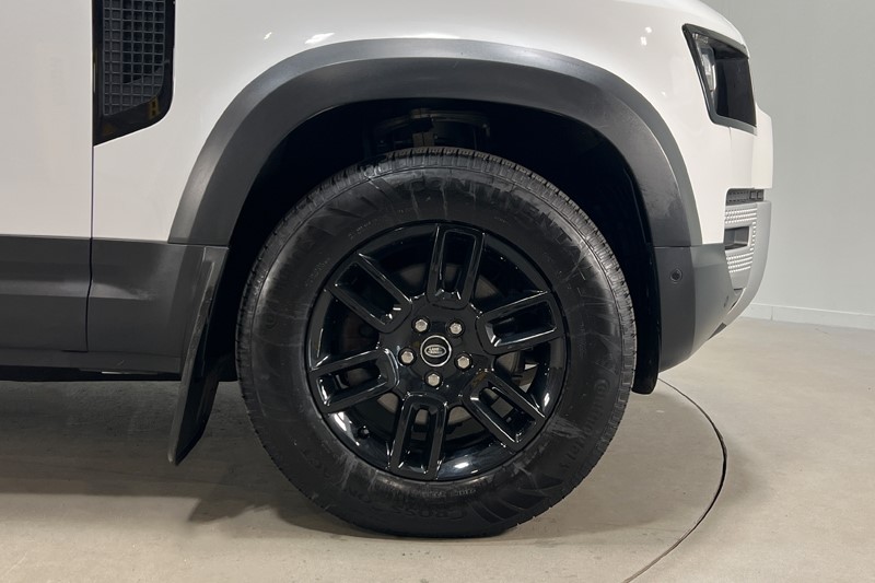 Used Land Rover Defender 2022 for sale - 77326448: Photo 8