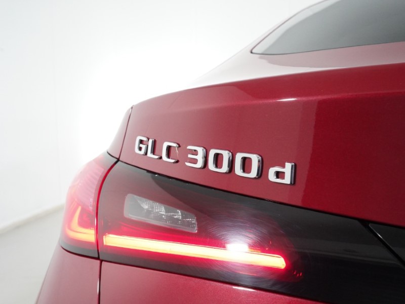 Used Mercedes-Benz GLC 2023 for sale - 76982009: Photo 4