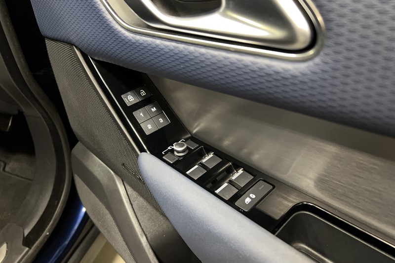 Used Land Rover Range Rover Velar 2023 for sale - 78000479: Photo 23