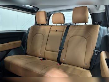 Used Land Rover Defender 2023 for sale - 78748257: Photo