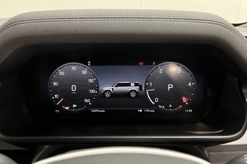 Used Land Rover Defender 2022 for sale - 77225280: Photo 16