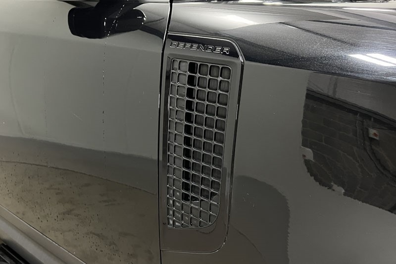 Used Land Rover Defender 2022 for sale - 77225280: Photo 20