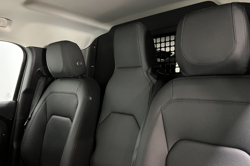 Used Land Rover Defender 2022 for sale - 77225280: Photo 21