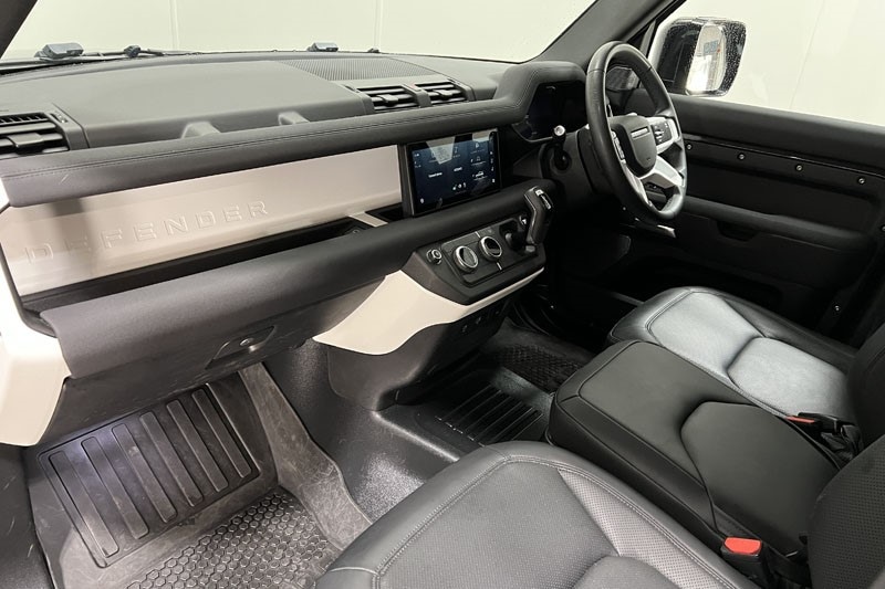 Used Land Rover Defender 2022 for sale - 77225280: Photo 41