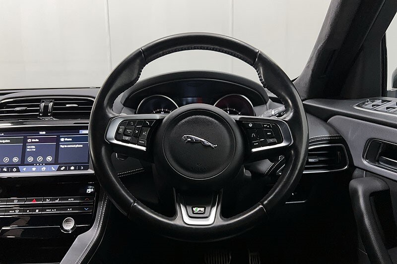 Used Jaguar F-Pace 2020 for sale - 77789164: Photo 15