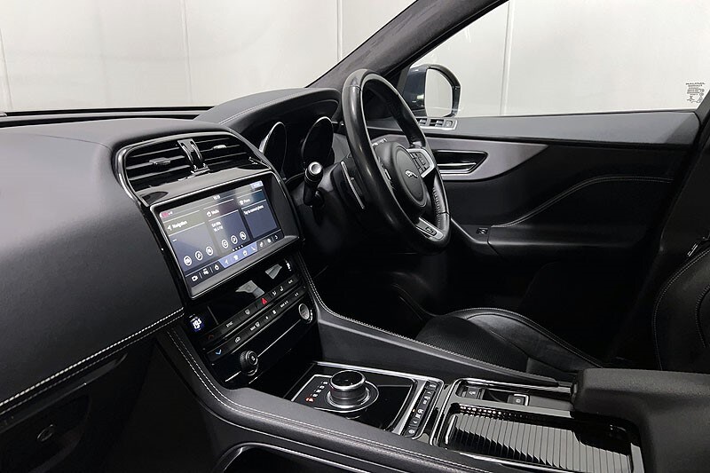 Used Jaguar F-Pace 2020 for sale - 77789164: Photo 38