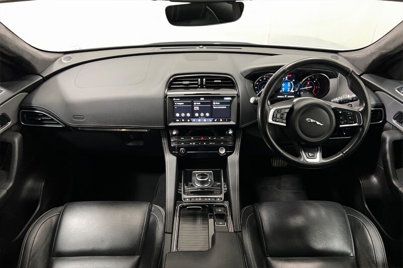 Used Jaguar F-Pace 2020 for sale - 77789164: Photo 9